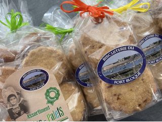 SACHETS DE BISCUITS 